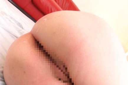 Lusty Asian AV model Machiko Ono gets her nice anal fingereed and screwed